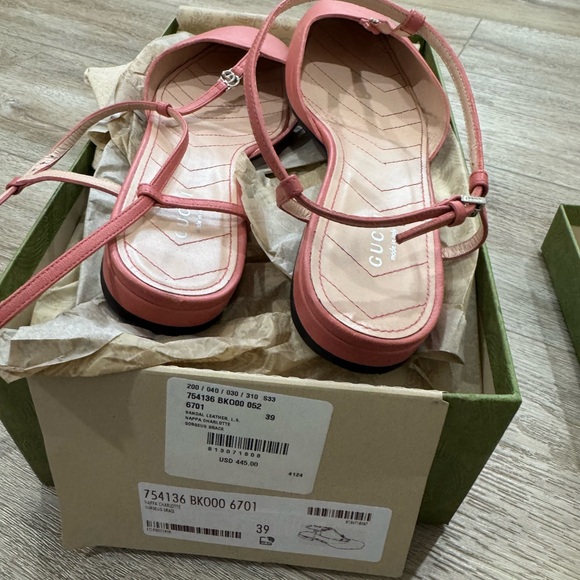 Gucci Pink Flats - Picture 4 of 7